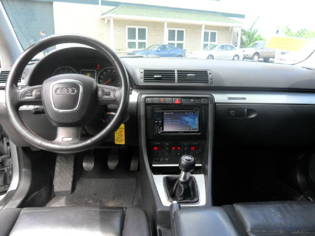 2006 Audi A4 Deville Base