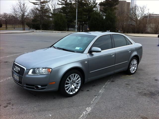 2006 Audi A4 2WD Coupe