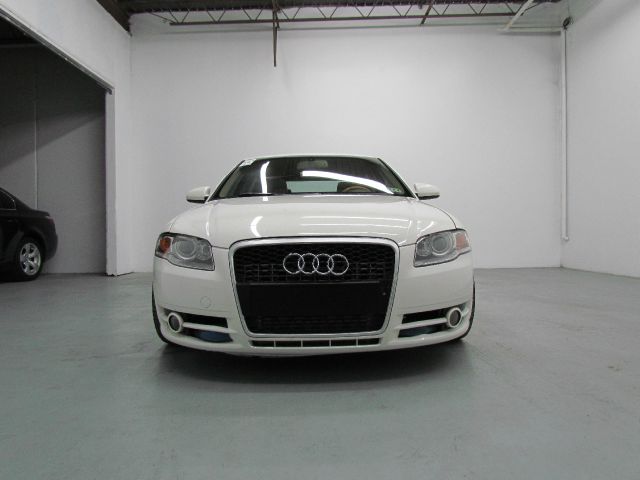 2006 Audi A4 2WD Coupe