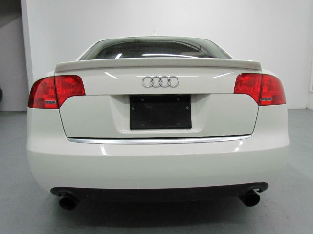 2006 Audi A4 2WD Coupe