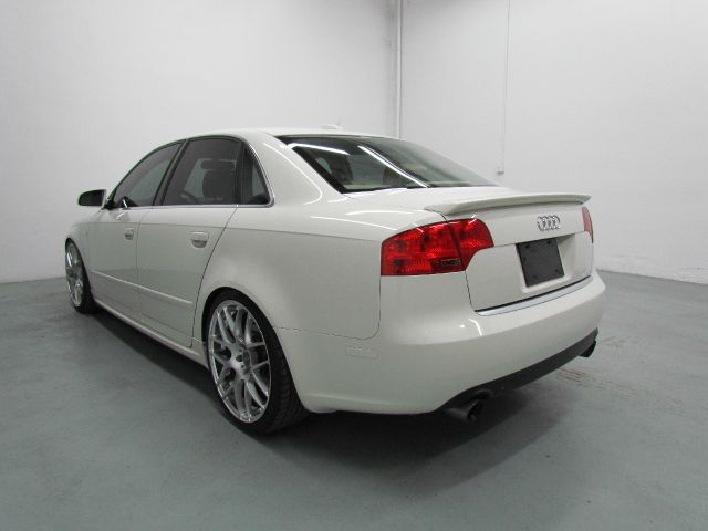 2006 Audi A4 2WD Coupe