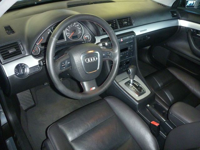 2006 Audi A4 2WD Coupe