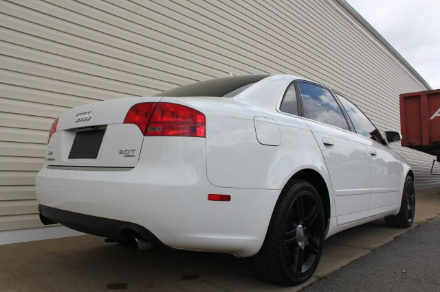 2007 Audi A4 2WD Coupe