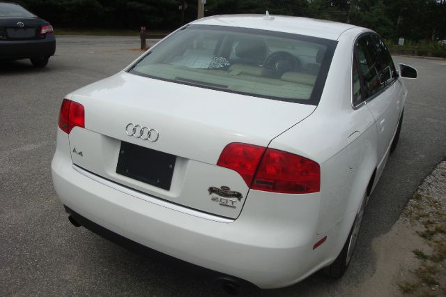 2007 Audi A4 2WD Coupe