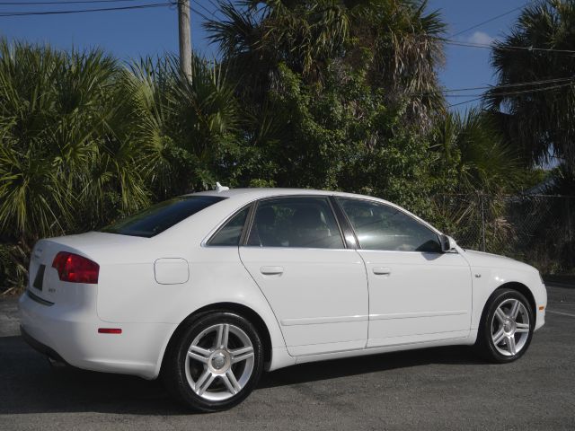 2007 Audi A4 Touring/awd/lmtd