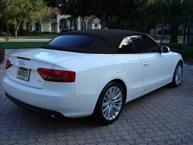 2010 Audi A5 4dr SR5 3.4L Auto 4WD