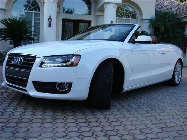 2010 Audi A5 4dr SR5 3.4L Auto 4WD