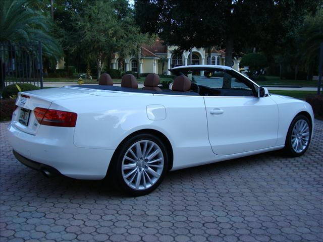 2010 Audi A5 4dr SR5 3.4L Auto 4WD