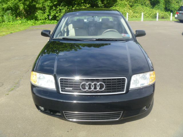 2003 Audi A6 Supercrew-short-xlt-4wd-6 CD-1 Owner