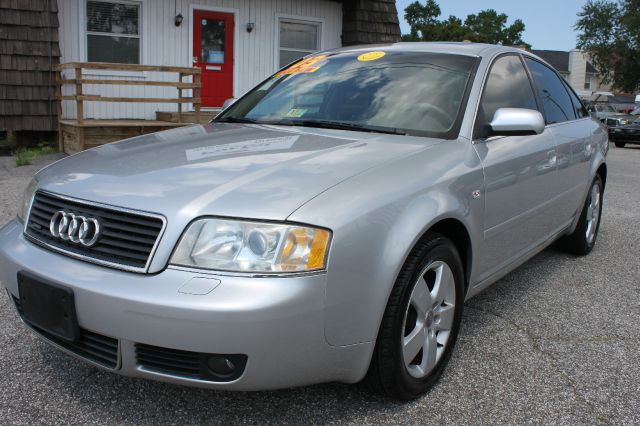 2003 Audi A6 Supercrew-short-xlt-4wd-6 CD-1 Owner