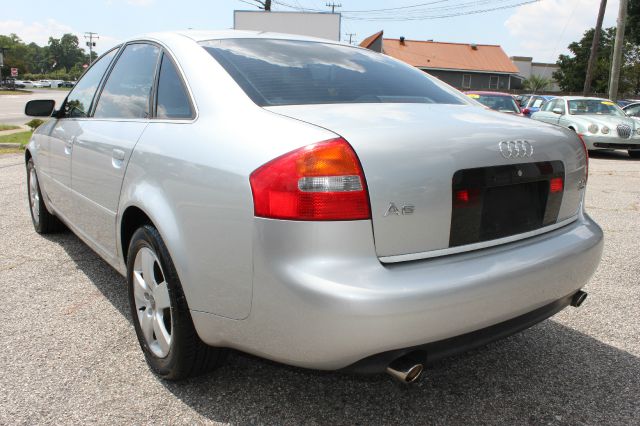 2003 Audi A6 Supercrew-short-xlt-4wd-6 CD-1 Owner