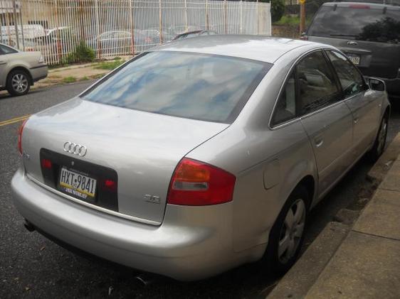 2003 Audi A6 Supercrew-short-xlt-4wd-6 CD-1 Owner