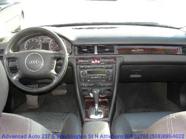 2004 Audi A6 Supercrew-short-xlt-4wd-6 CD-1 Owner