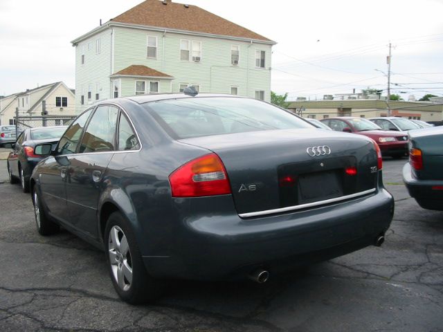 2004 Audi A6 Supercrew-short-xlt-4wd-6 CD-1 Owner