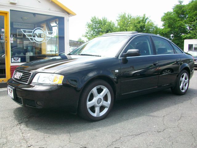 2004 Audi A6 Supercrew-short-xlt-4wd-6 CD-1 Owner