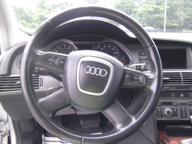 2005 Audi A6 Cxl,fwd,leather