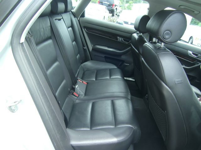 2005 Audi A6 Cxl,fwd,leather