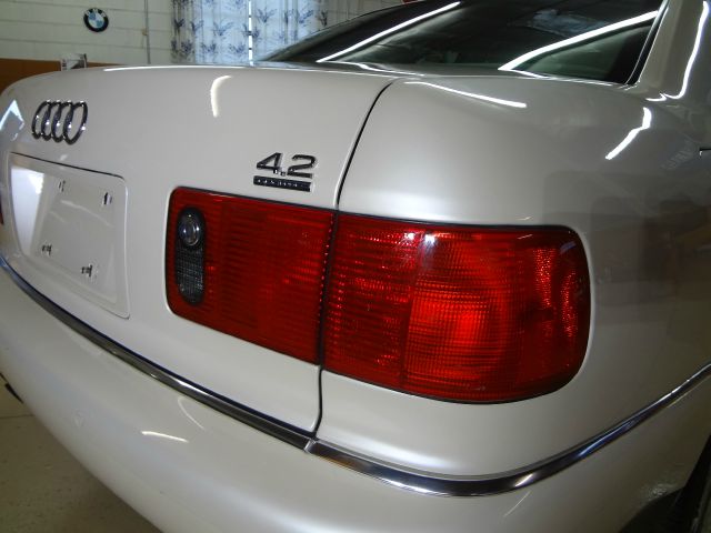 2002 Audi A8 ESi