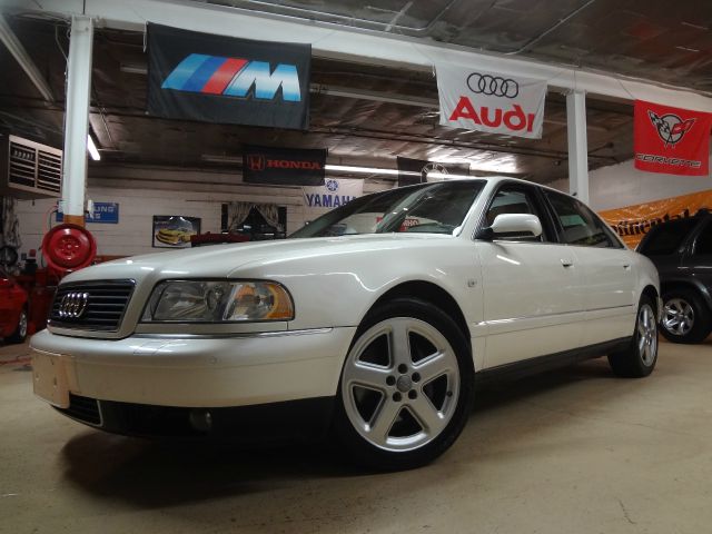 2002 Audi A8 ESi