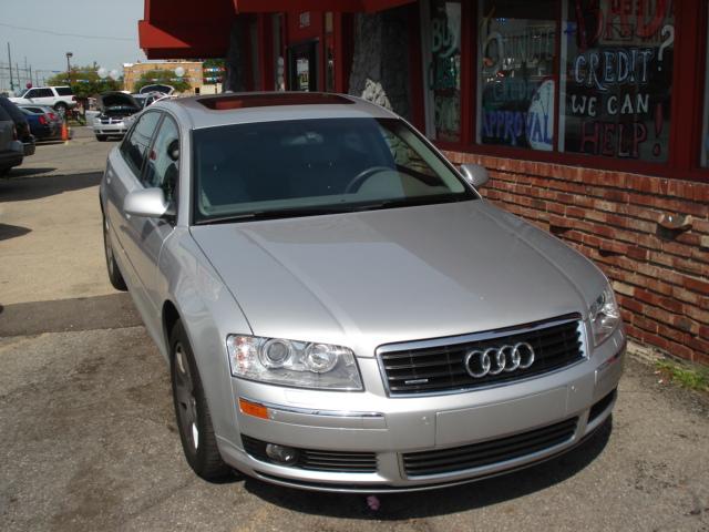 2004 Audi A8 ESi