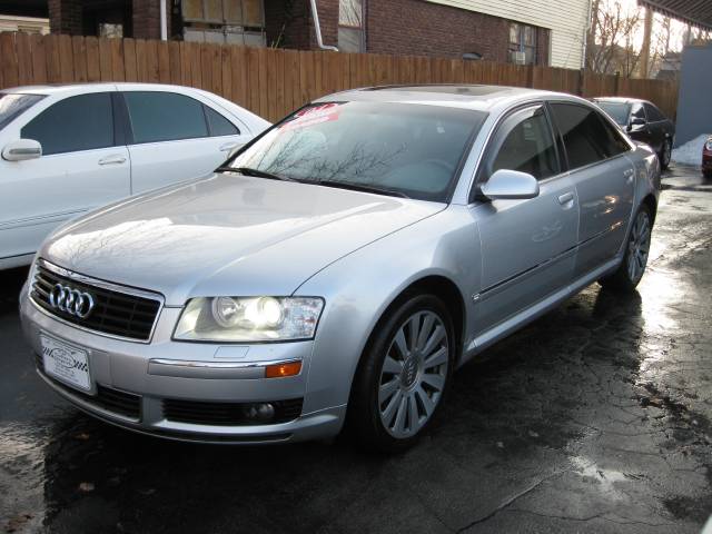 2004 Audi A8 HIGH CUBE Van