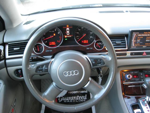 2004 Audi A8 HIGH CUBE Van