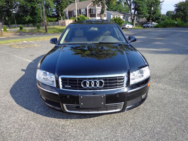 2004 Audi A8 ESi