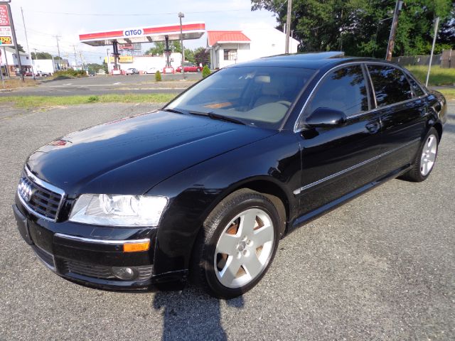 2004 Audi A8 ESi