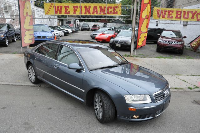 2004 Audi A8 ESi