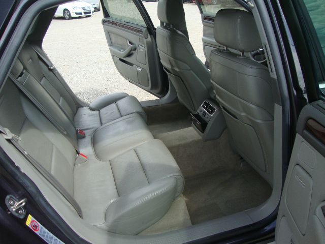 2004 Audi A8 ESi