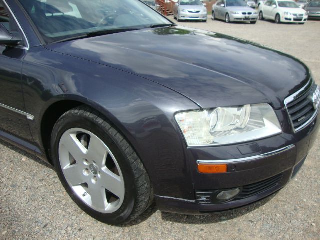 2004 Audi A8 ESi