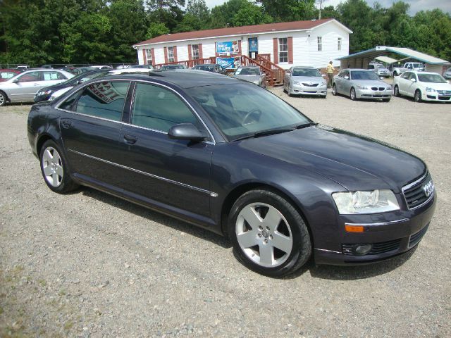 2004 Audi A8 ESi