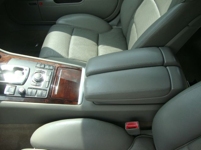 2004 Audi A8 ESi