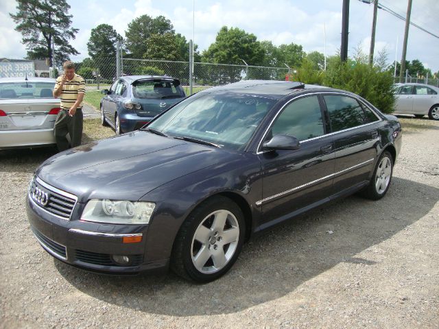 2004 Audi A8 ESi