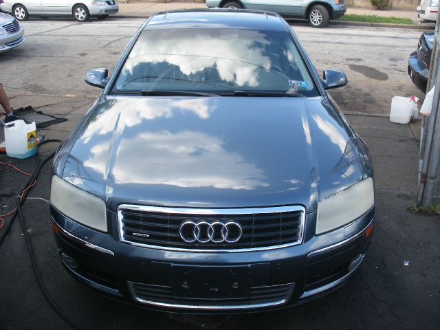 2004 Audi A8 ESi