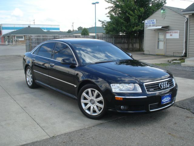 2005 Audi A8 ESi