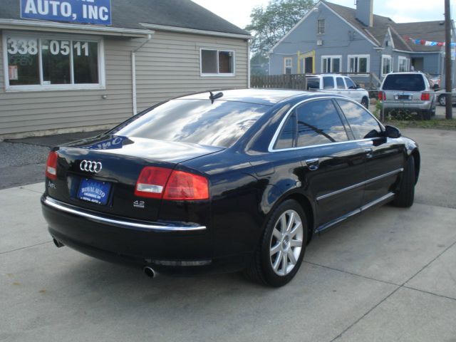 2005 Audi A8 ESi