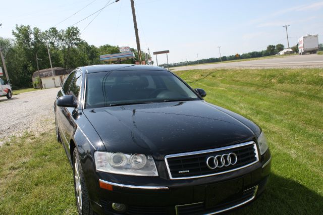 2005 Audi A8 ESi