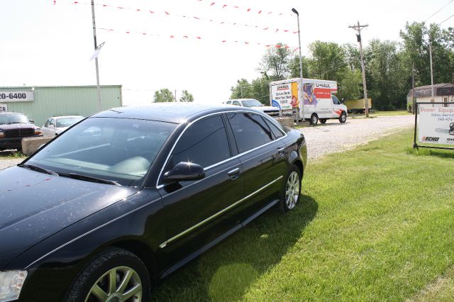 2005 Audi A8 ESi