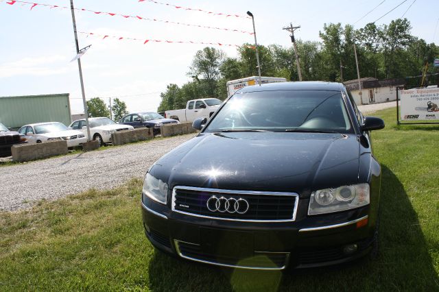 2005 Audi A8 ESi