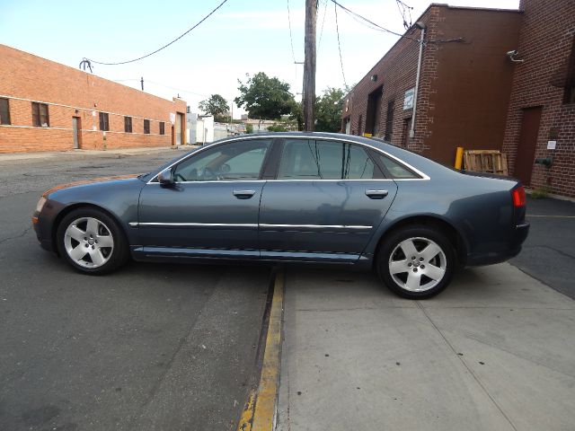 2006 Audi A8 ESi