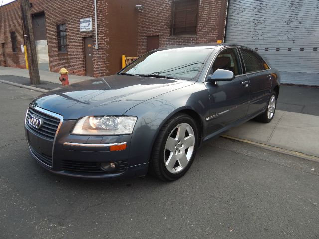 2006 Audi A8 ESi