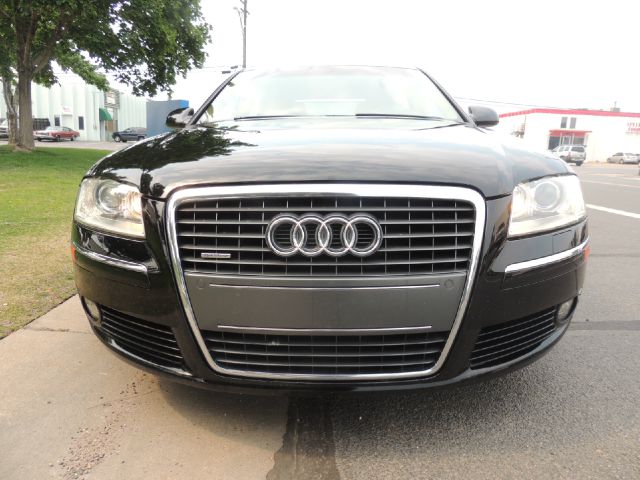 2006 Audi A8 ESi