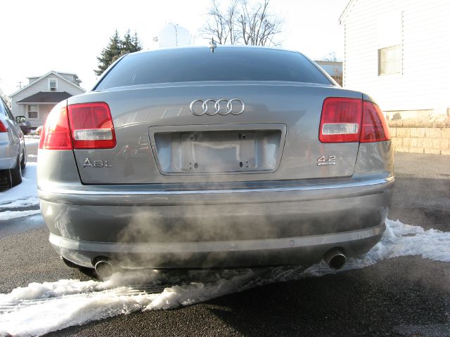 2006 Audi A8 ESi