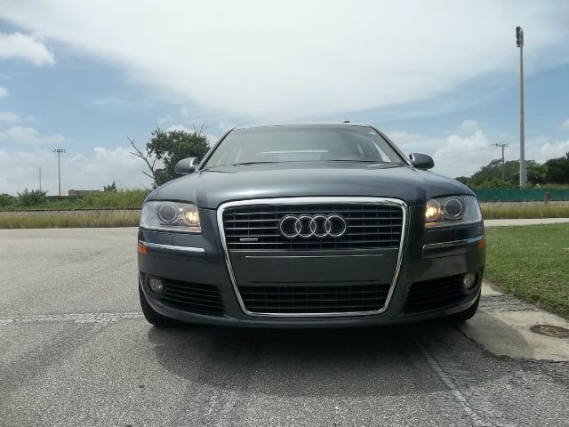 2007 Audi A8 ESi