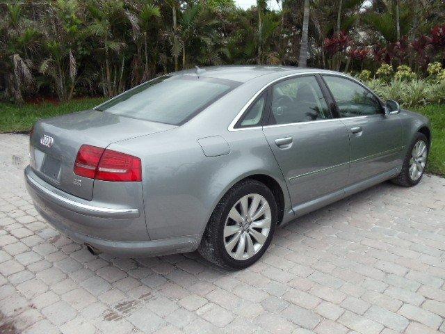 2008 Audi A8 EX - DUAL Power Doors