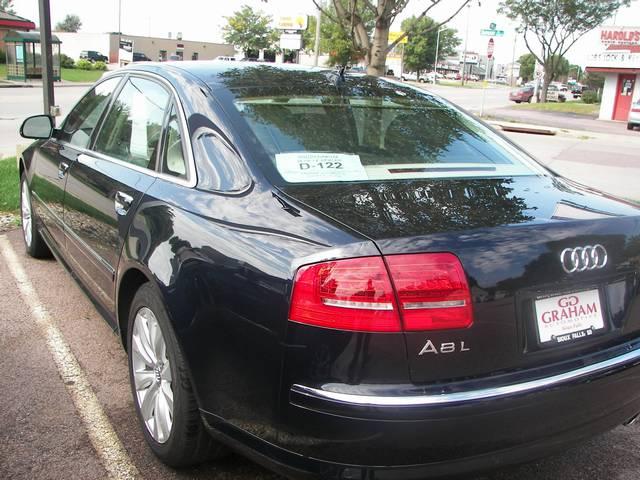 2008 Audi A8 4dr Cpe Auto