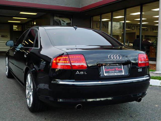 2009 Audi A8 4 DR. Sedan FWD