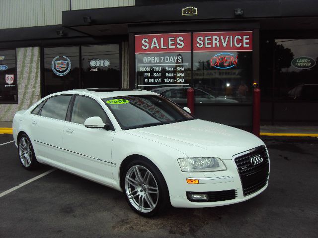 2009 Audi A8 ESi