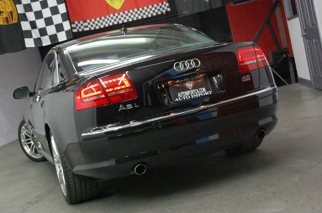 2009 Audi A8 Custom 4D